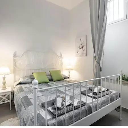 Trastevere Rome's Heart Charming & Cozy Apartmán Řím