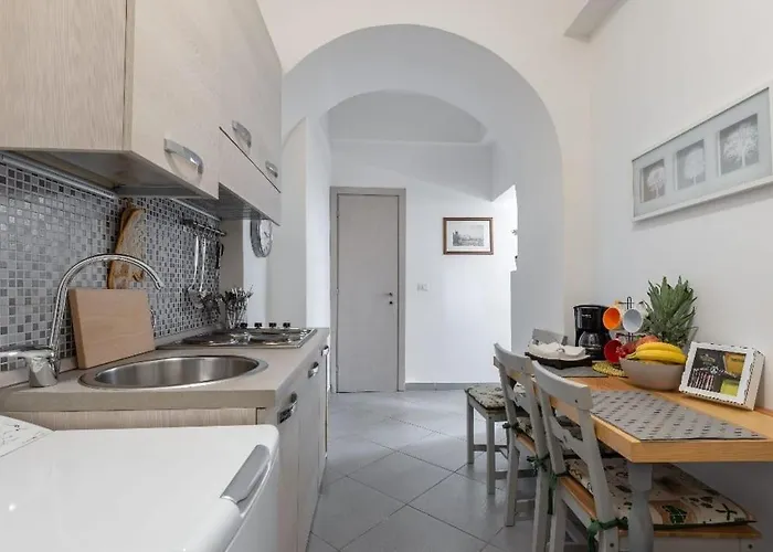 Trastevere Rome's Heart Charming & Cozy Appartamento Roma